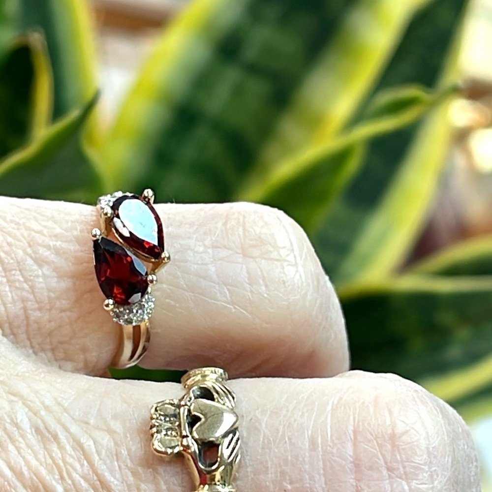 14k ~ Moi-et-Toi~ Double Garnet & Diamonds Snake Ring - Picture 5 of 7